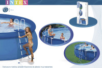 Лестница для бассейна с площадкой INTEX 28063